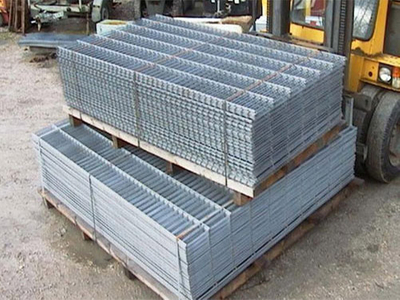 Staninless Steel Welded Mesh Panel